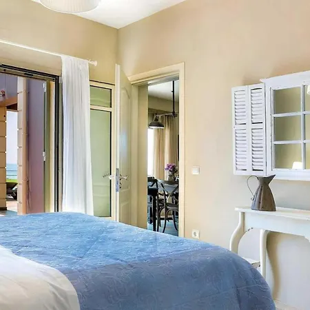 Astounding Seafront Kefalonia 3 Bedrooms Alegria Private Pool&amazing Sea Views Minies