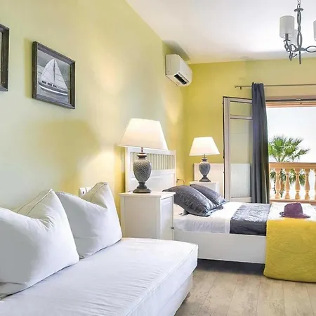 Astounding Seafront Kefalonia 3 Bedrooms Alegria Private Pool&amazing Sea Views Minies Villa *