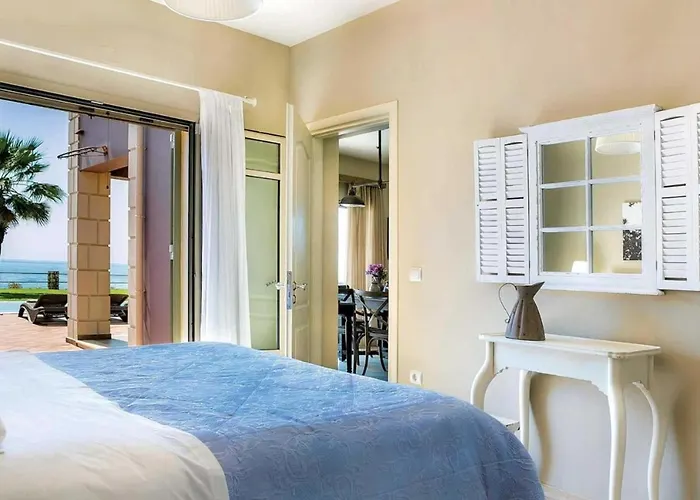 Astounding Seafront Kefalonia 3 Bedrooms Alegria Private Pool&amazing Sea Views Minies