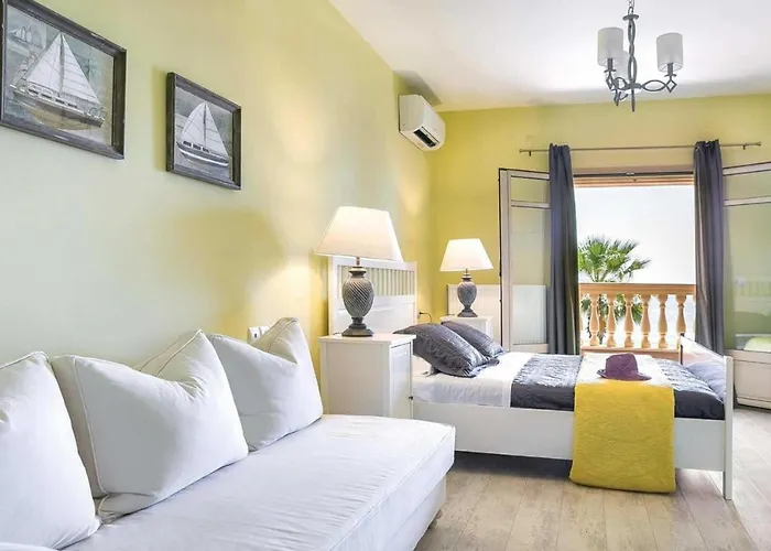 Astounding Seafront Kefalonia 3 Bedrooms Alegria Private Pool&amazing Sea Views Minies Villa *