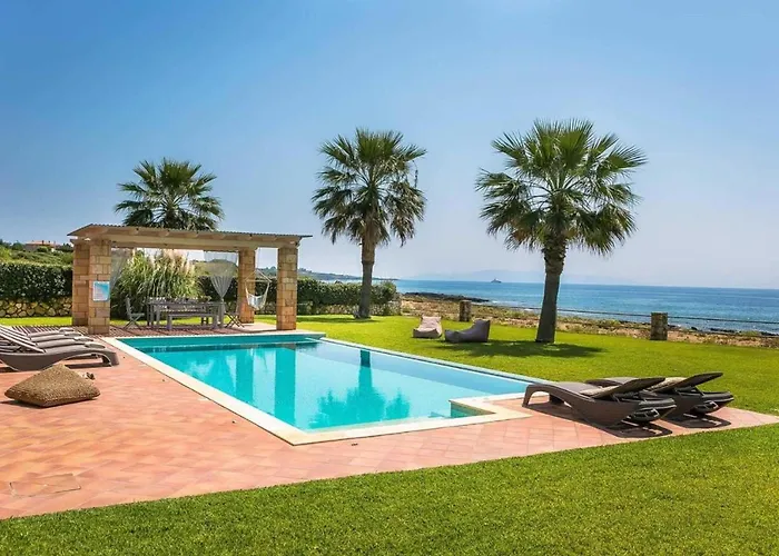 Astounding Seafront Kefalonia 3 Bedrooms Alegria Private Pool&amazing Sea Views Minies Villa Minia