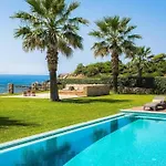 Astounding Seafront Kefalonia 3 Bedrooms Alegria Private Pool Вилла